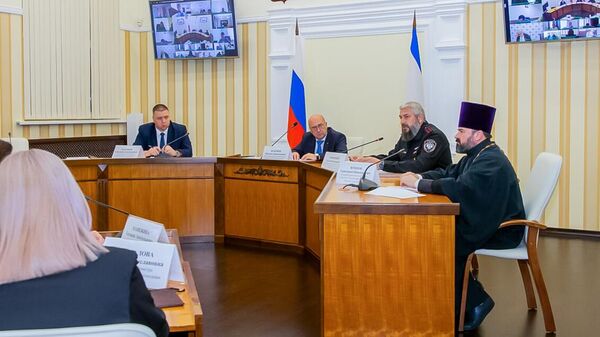 Участники заседания рабочей группы по делам казачества при Главе Республики Крым
