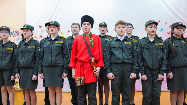 Воспитанники казачьих классов в поселке Качуг Иркутской области