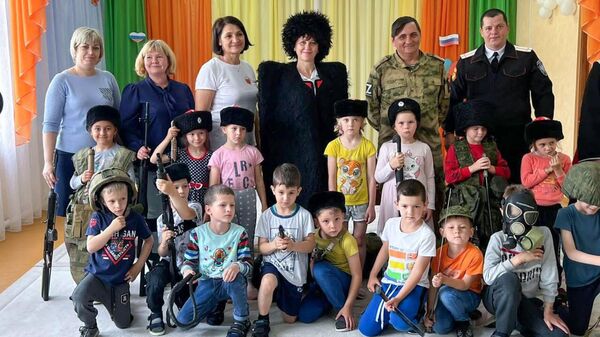 Встреча дошкольников с казаком-участником СВО Анатолием Шипулиным