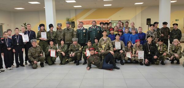 Участие в военно-патриотических соревнованиях приняли 12 команд из Кузбасса и Томской области