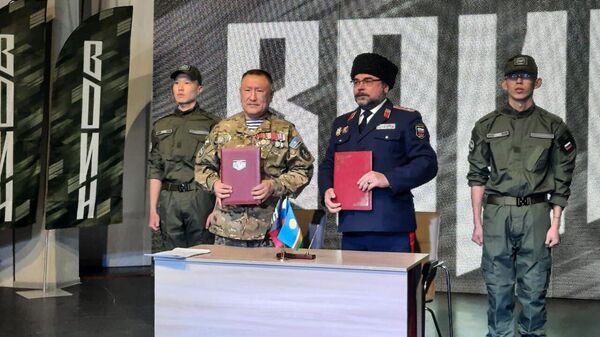 Подписание соглашения о взаимном сотрудничестве между Центром Воин и Якутским окружным казачьим обществом Якутский казачий полк