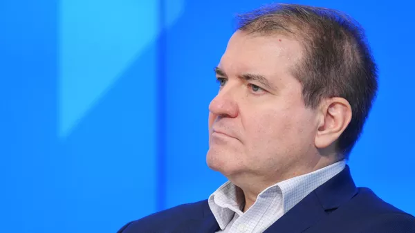 Политолог, историк, журналист Владимир Корнилов