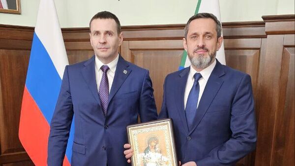 Встреча Атамана Всероссийского казачьего общества Виталия Кузнецова с губернатором Хабаровского края Дмитрием Демешиным