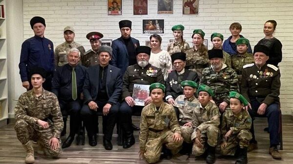28 марта 2025 года в Русском доме г. Алма-Аты в рамках подготовки к празднованию 80-летия Победы прошел круглый стол Вклад казачества в Великую Победу!. В центре – ветеран ВОВ В.К.Изюмников (100 лет) 28 марта 2025 года в Русском доме г. Алма-Аты в рамках подготовки к празднованию 80-летия Победы прошел круглый стол Вклад казачества в Великую Победу!. В центре – ветеран ВОВ В.К.Изюмников (100 лет)
