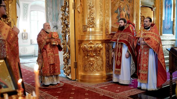 Торжественное богослужение в храме Святителя Николая в Заяицком в связи с празднованием 15-летия Синодального комитета по взаимодействию с казачеством Торжественное богослужение в храме Святителя Николая в Заяицком в связи с празднованием 15-летия Синодального комитета по взаимодействию с казачеством