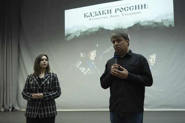 Продюсеры проекта Дарья Коханова и Александр Джавадов Продюсеры проекта Дарья Коханова и Александр Джавадов