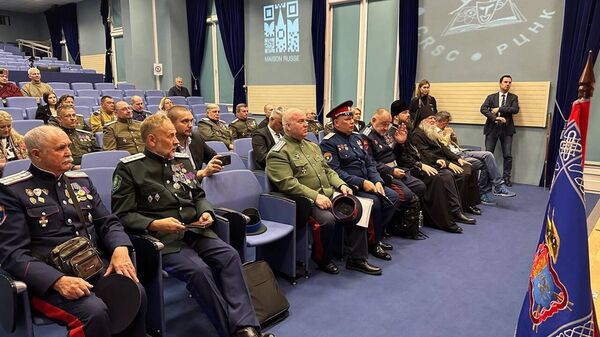 Гости историко-документальная выставка Казачество и Церковь в годы Великой Отечественной войны. К 80-летию окончания Великой Отечественной войны Гости историко-документальная выставка Казачество и Церковь в годы Великой Отечественной войны. К 80-летию окончания Великой Отечественной войны