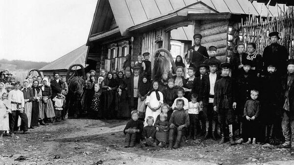 Проводы казаков в летние военные лагеря (1912)