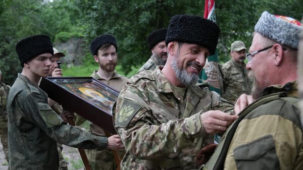 Рабочая поездка делегации ВсКО в расположение казачьей разведывательно-штурмовой бригады Сибирь Рабочая поездка делегации ВсКО в расположение казачьей разведывательно-штурмовой бригады Сибирь