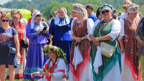 Участники и гости XII Межрегионального конкурса-фестиваля казачьей культуры Весело да громко казаки поют в Рязанской области Участники и гости XII Межрегионального конкурса-фестиваля казачьей культуры Весело да громко казаки поют в Рязанской области