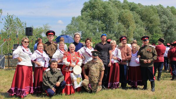 Участники и гости XII Межрегионального конкурса-фестиваля казачьей культуры Весело да громко казаки поют в Рязанской области Участники и гости XII Межрегионального конкурса-фестиваля казачьей культуры Весело да громко казаки поют в Рязанской области