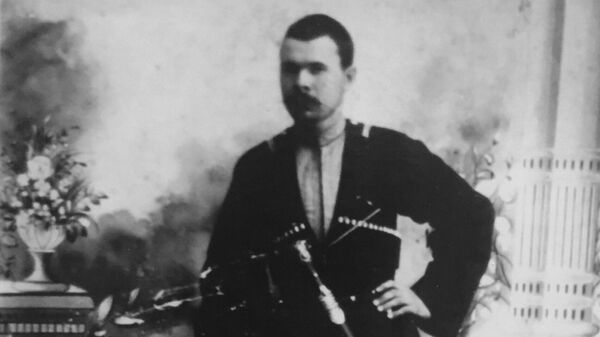 Мальцев Николай Ефимович на срочной службе в городе Тифлисе Мальцев Николай Ефимович на срочной службе в городе Тифлисе