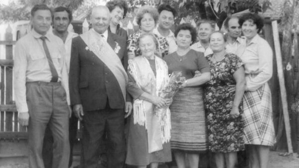 Золотая свадьба Захара Григорьевича и Софьи Родионовны Хиль Золотая свадьба Захара Григорьевича и Софьи Родионовны Хиль