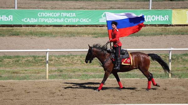 Скачки на приз атамана Кубанского казачьего войска в Краснодаре 
