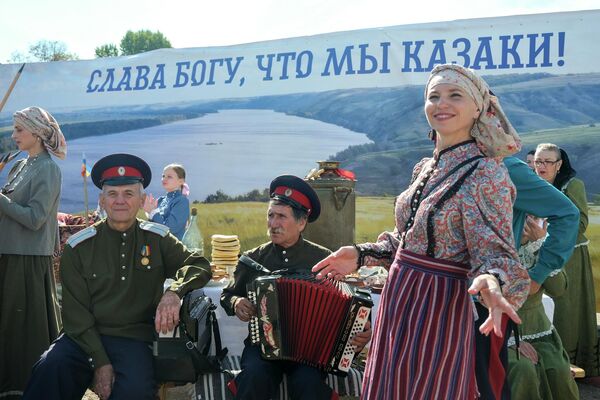 Участники XI Международного фестиваля Казачья станица Москва Участники XI Международного фестиваля Казачья станица Москва