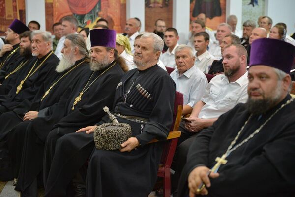 Семинар Взаимодействие духовенства и казачества в Войсковом соборе святого Александра Невского в Краснодаре