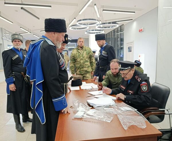 Большой (отчётный) круг Терского казачьего войска в Пятигорске Большой (отчётный) круг Терского казачьего войска в Пятигорске