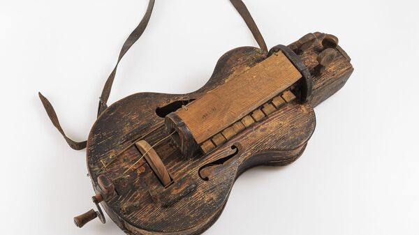 Колесная лира. Волынская губерния, XIX век Колесная лира. Волынская губерния, XIX век