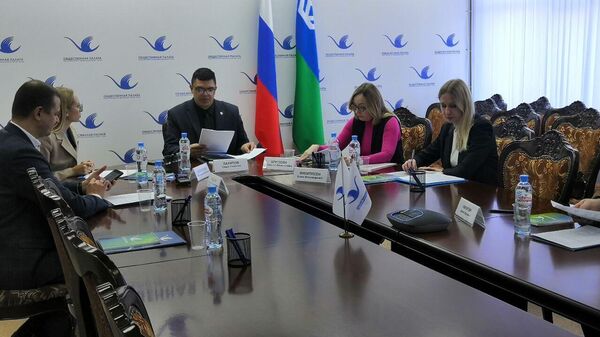 Тимур Латипов на заседании общественной палаты Ханты-Мансийского автономного округа – Югры