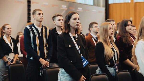 Второй патриотический форум исторических регионов Россия объединяет