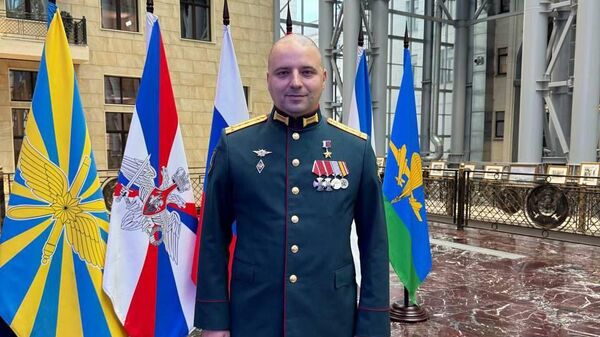 Капитан 33-го гвардейского мотострелкового Берлинского Донского казачьего полка Евгений Мельник