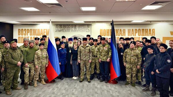 Встреча атамана ВсКО Виталия Кузнецова с казаками ДНР