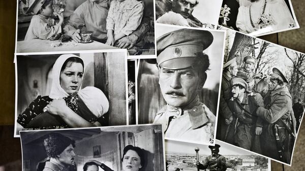 Фотографии, сделанные во время съемок фильма Тихий Дон. Архив ФГБУК Государственный фонд кинофильмов Российской Федерации, Московская область