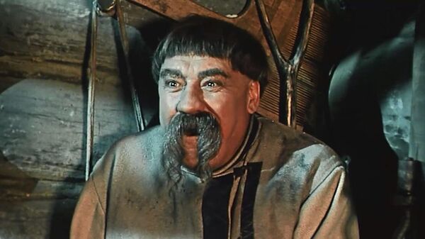 Кадр из фильма Вечера на хуторе близ Диканьки. Казак Чуб (Александр Хвыля) Кадр из фильма Вечера на хуторе близ Диканьки. Казак Чуб (Александр Хвыля)