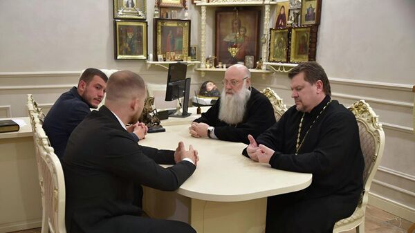 Участники рабочего совещания по вопросам сотрудничества и развития казачества среди молодежи Кубани 