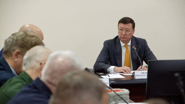 Заместитель председателя правительства Республики Марий Эл, министр культуры, печати и по делам национальностей республики Константин Иванов на заседании рабочей группы по вопросам развития казачества