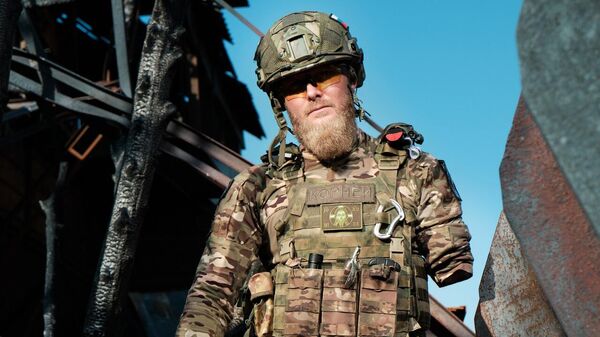 Боец-казак с позывным Корней, фото Артура Емельянова Боец-казак с позывным Корней, фото Артура Емельянова