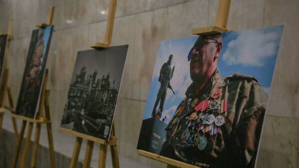 Выставка СВОи ГЕРОИ. ДРУГОЙ МИР военного фотографа Артура Емельянова Выставка СВОи ГЕРОИ. ДРУГОЙ МИР военного фотографа Артура Емельянова