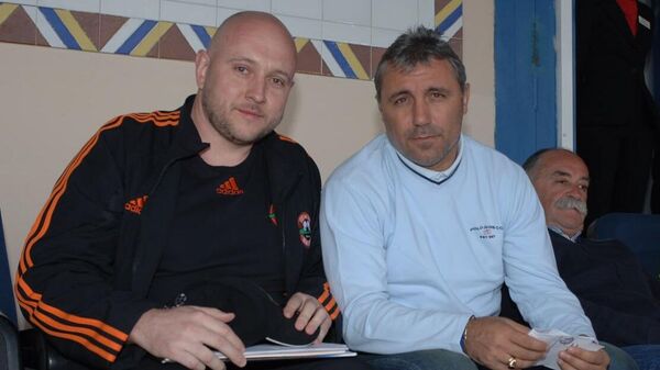 Казаки могут встретиться где угодно, хоть на Канарских островах. Руслан Мармазов и Христо Стоичков в Маспаломасе, Гран-Канария