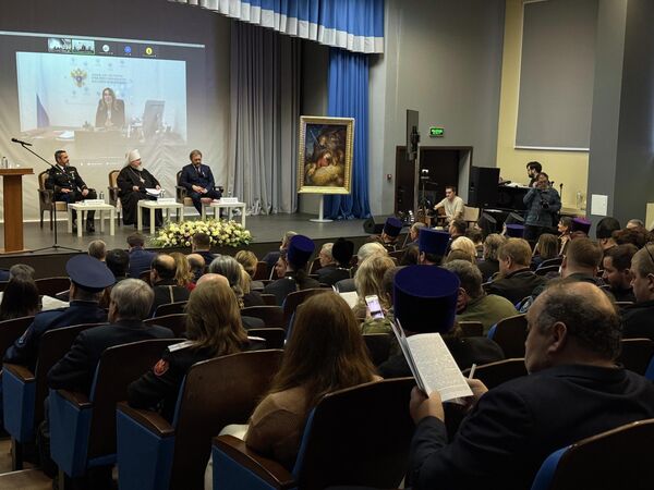 Пленарное заседание XVI Международной научно-практической конференции Церковь и казачество: соработничество на благо Отечества в МГУТУ им. К.Г.Разумовского Пленарное заседание XVI Международной научно-практической конференции Церковь и казачество: соработничество на благо Отечества в МГУТУ им. К.Г.Разумовского