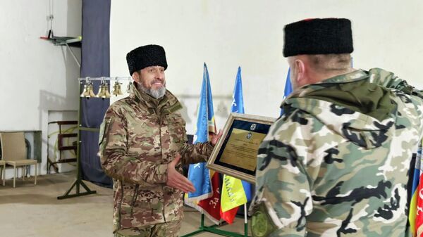 Атаман ВсКО в расположении казачьей разведывательно-штурмовой бригады Дон