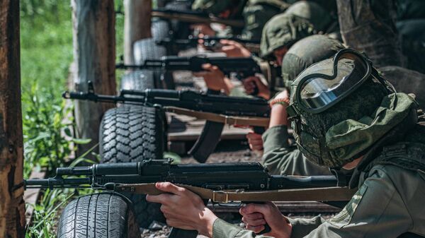  Воспитанники казачьего молодежного центра