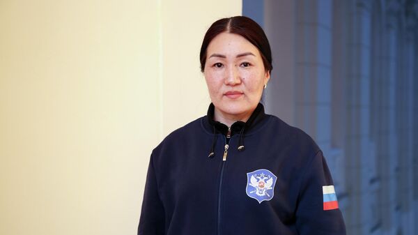 Директор ГБОУ Новоселенгинская казачья школа-интернат СОО Сэсэгма Цыбикжапова