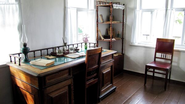 Интерьер Старого дома М.А.Шолохова в станице Вешенской