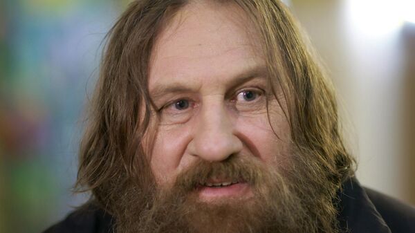 Жерар Депардье во время съемок фильма Распутин