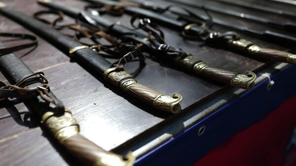 Казачьи шашки для фланкировки 