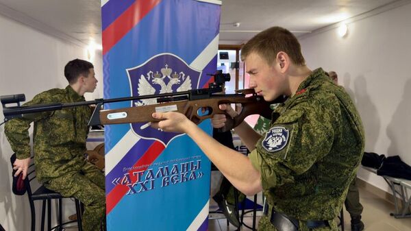 Участники профильной казачьей смены Атаманы XXI века