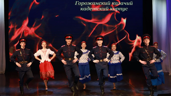 Ученики Горожанского казачьего кадетского корпуса 