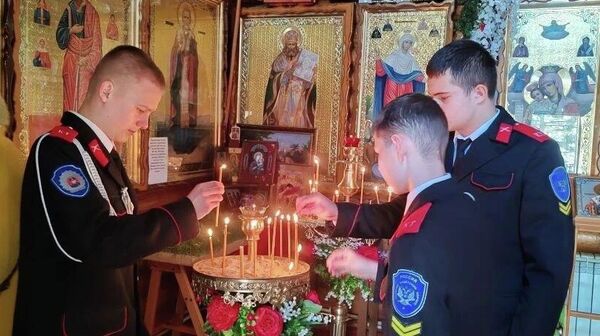Кадеты в храме 