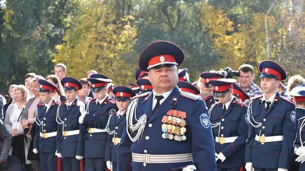Наставники и воспитанники Донского императора Александра III казачьего кадетского корпуса