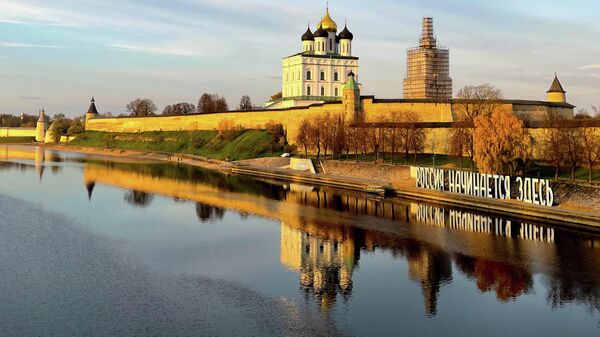 Вид на Псковский Кремль