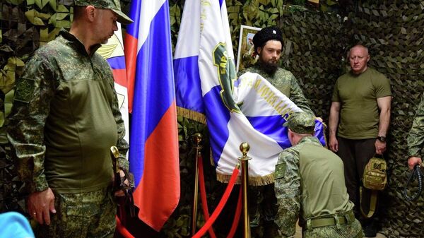 Церемония верстания в казаки бойцов добровольческого отряда БАРС-6 Форштадт