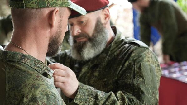 Награждение бойцов казачьей разведывательной бригады Терек