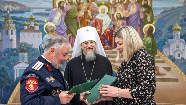Подписание соглашения о сотрудничестве между Белгородским ОКО и региональным отделением российского военно-исторического общества 