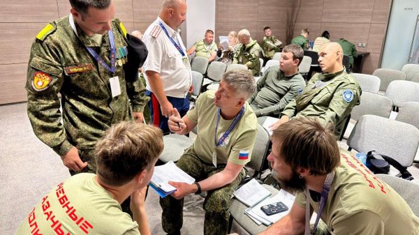 Участники межрегионального семинара по развитию казачьих молодежных центров в Новосибирске