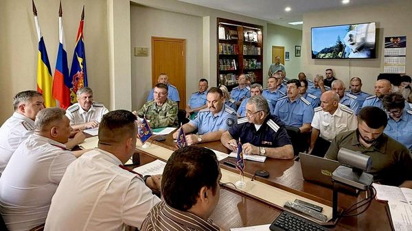 Участники совещания в штабе ВВД 